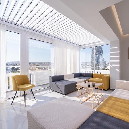 H Experience Spectacular Rooftop Loft Iraklion Buitenkant foto